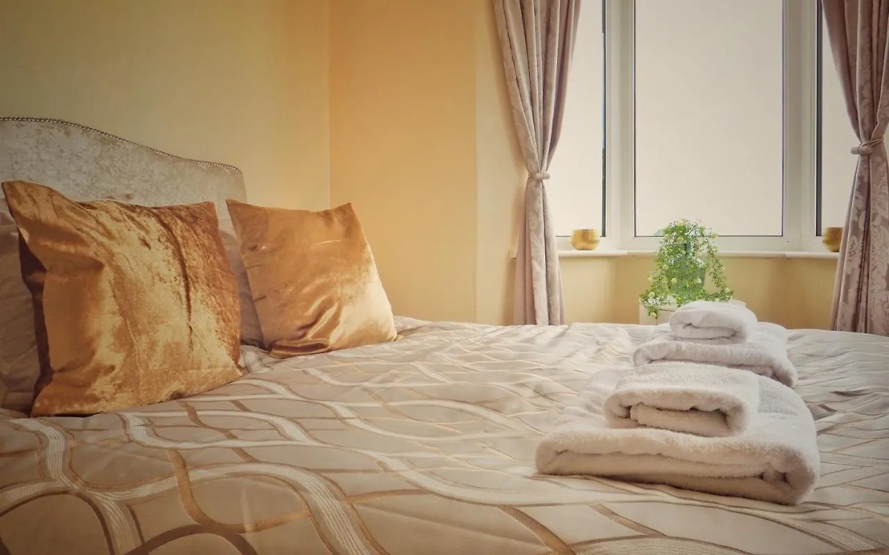 Homestay Alma Cliffe Guest House Barnoldswick United Kingdom
