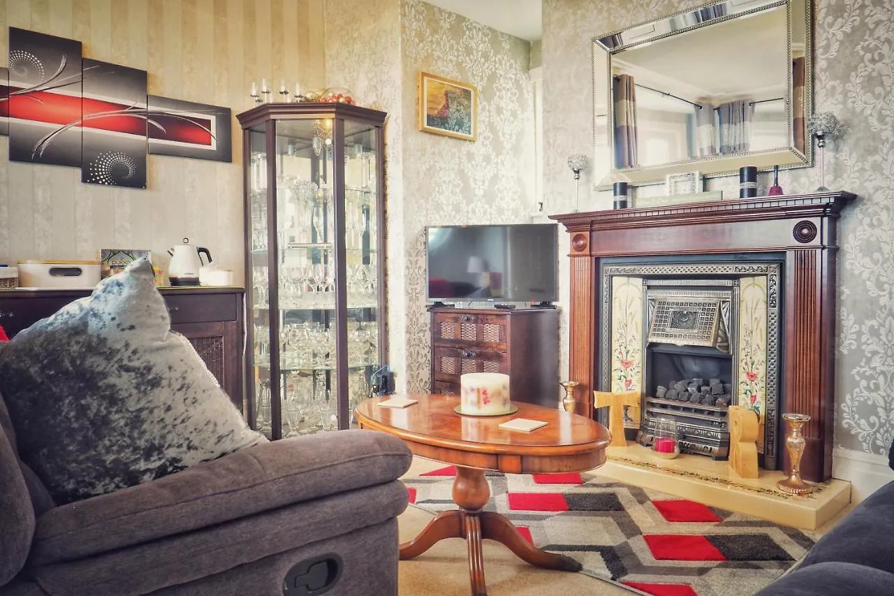 Homestay Alma Cliffe Guest House Barnoldswick United Kingdom